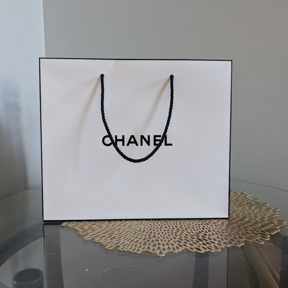 Chanel gift bag